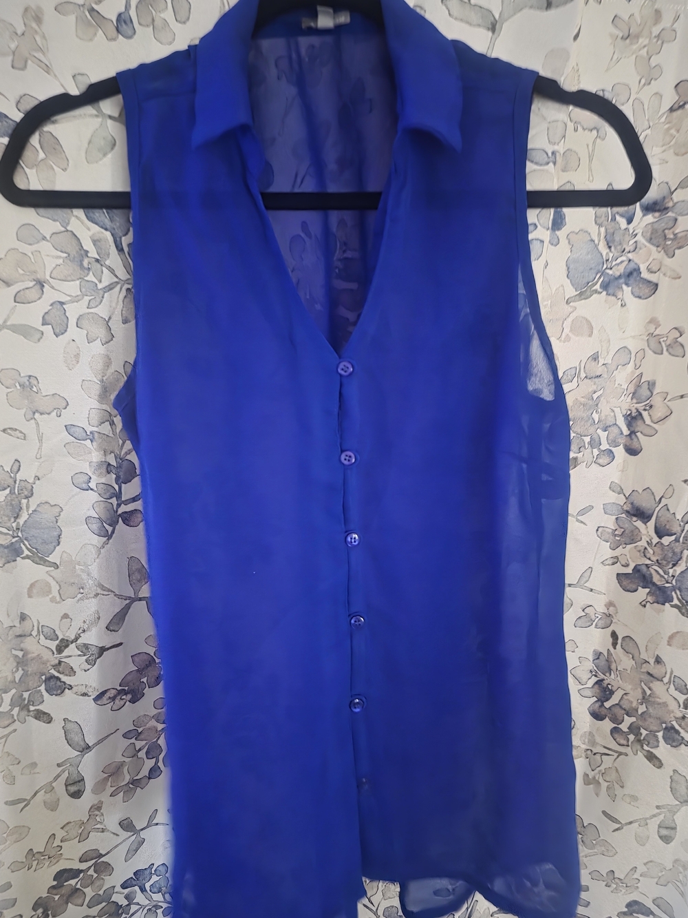 Charlotte Russe Royal Blue Sheer Button-Front Sleeveless Blouse